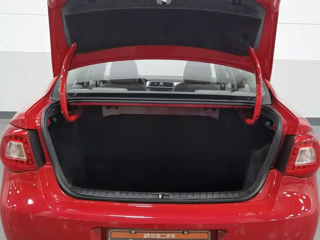 Volkswagen Bora — миниатюра 16