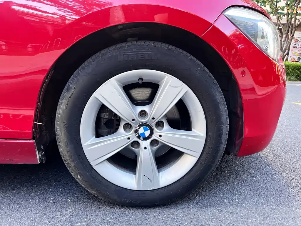 BMW 1 Series (Import) — миниатюра 8