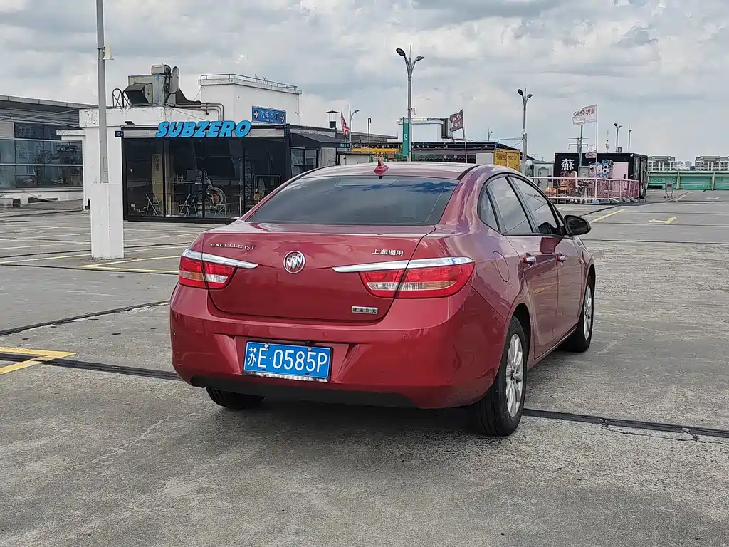 Buick Excelle — миниатюра 7