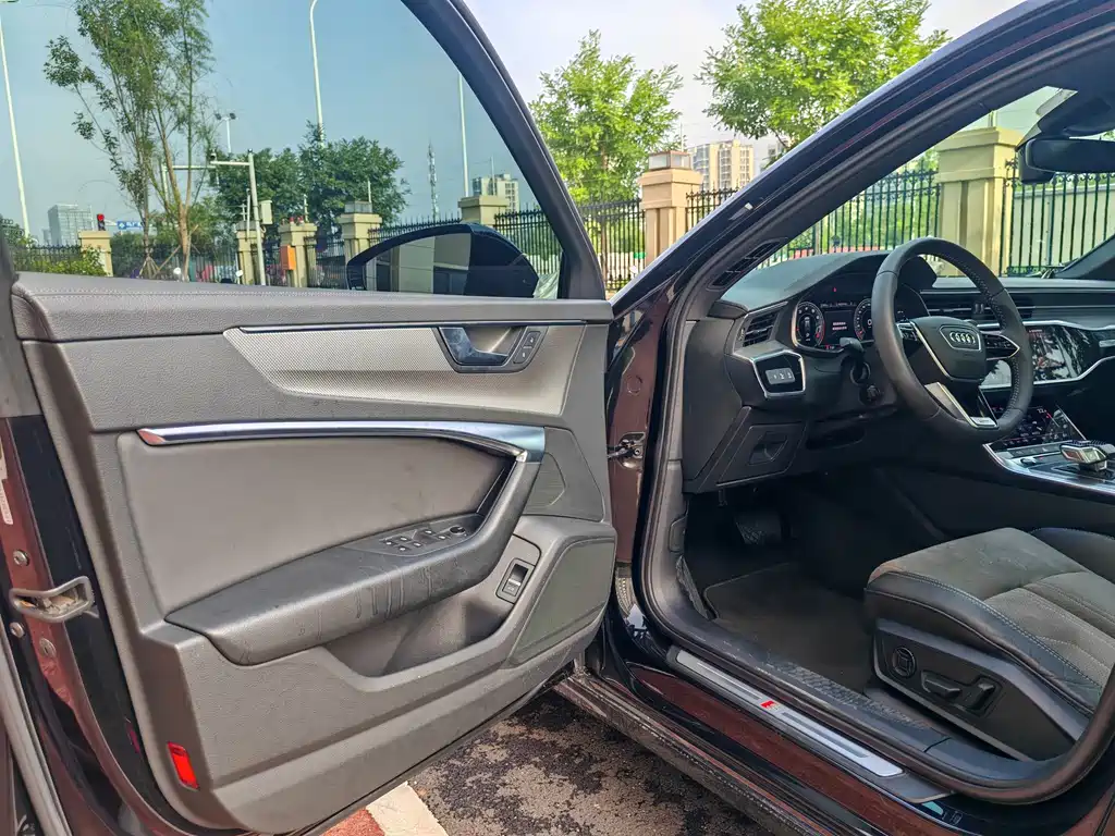Audi A6L 2021 45 TFSI