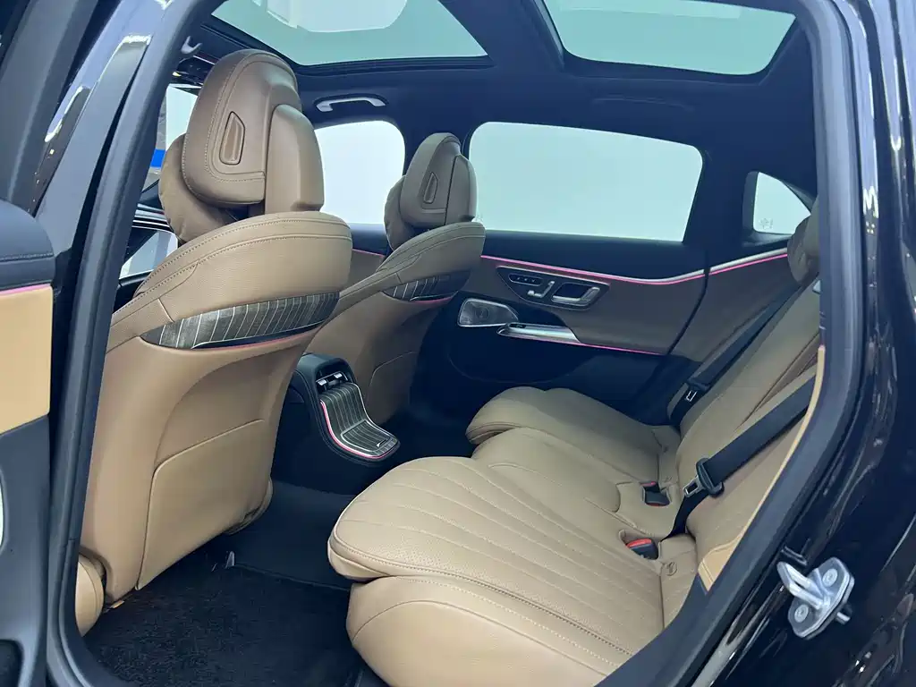 Mercedes-Benz E-Class E 2025 E 300 L Luxury