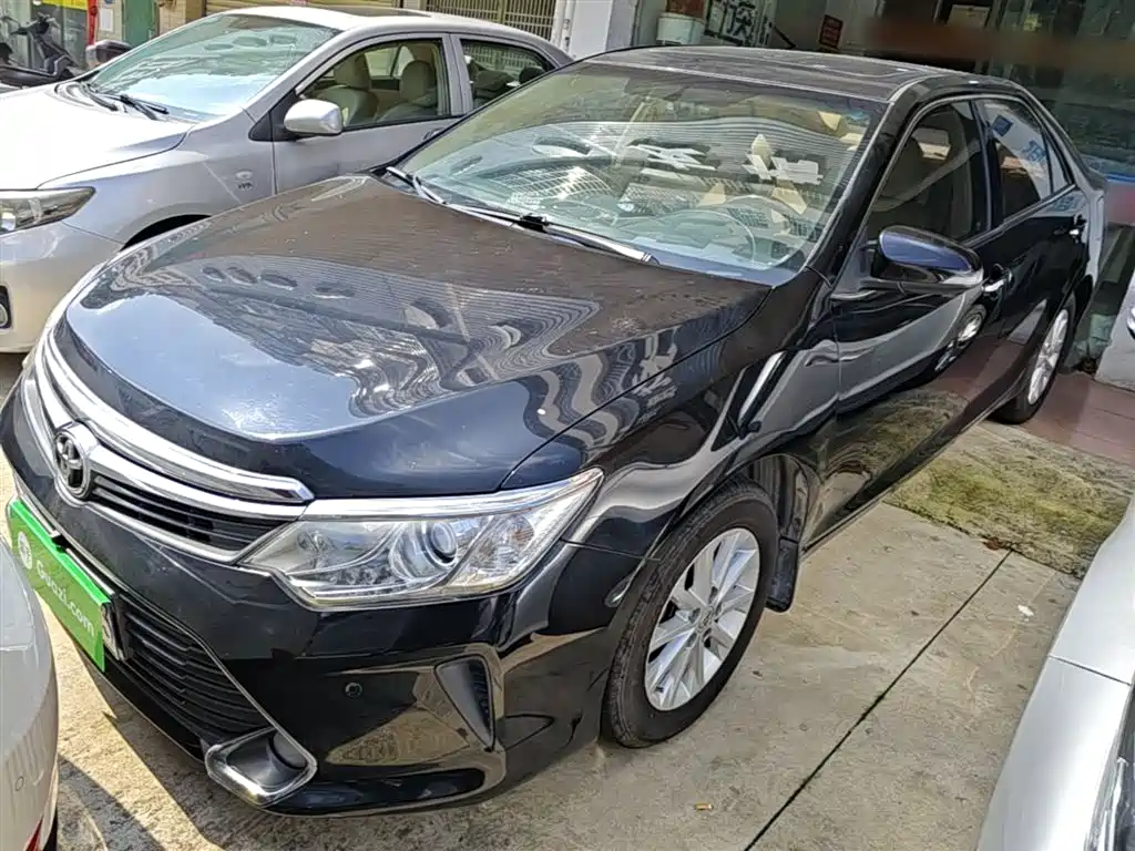 Toyota Camry 2015