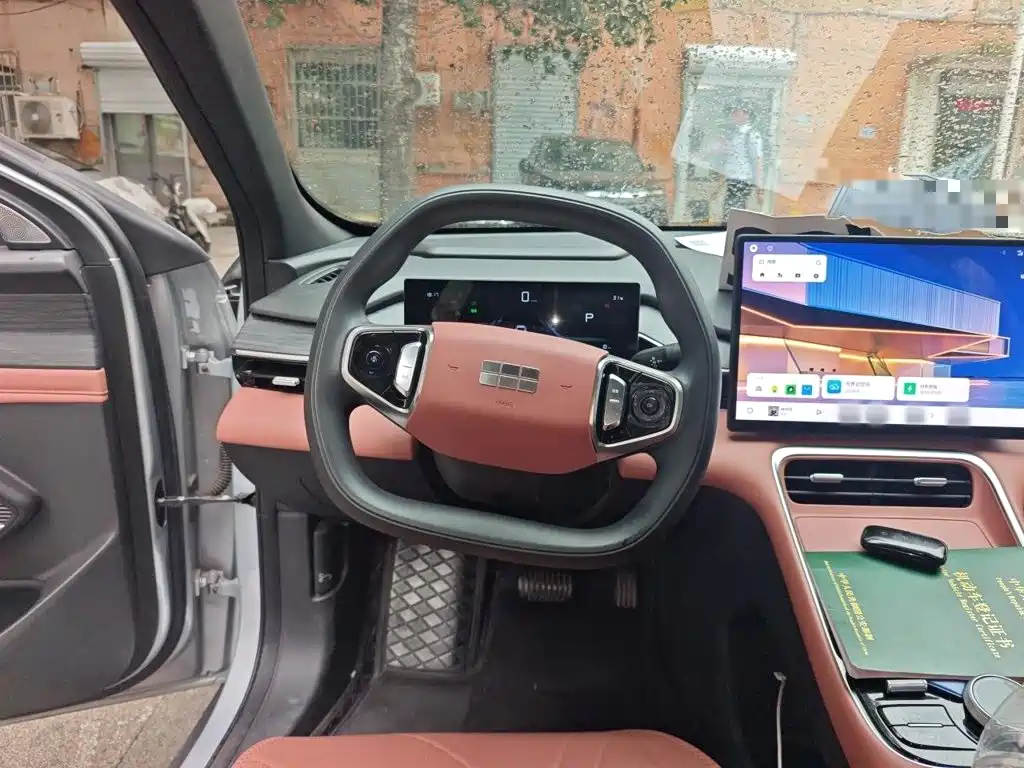 Geely Galaxy Galaxy L6 L6 2025 EM-i 60km