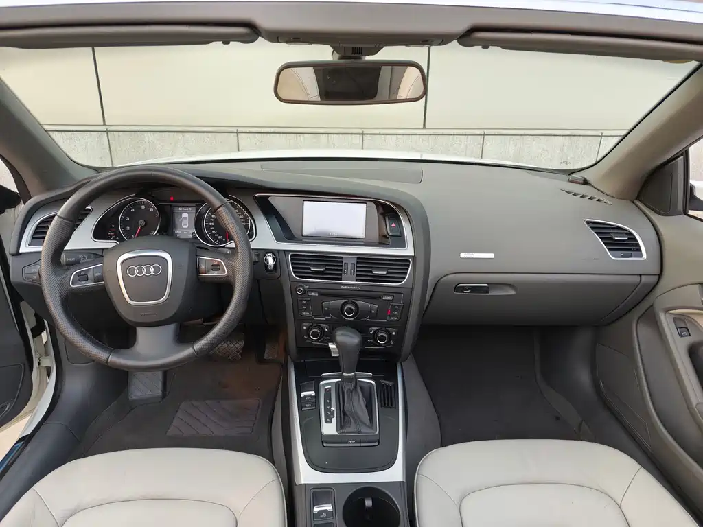 Audi A5 2010 2.0TFSI Cabriolet