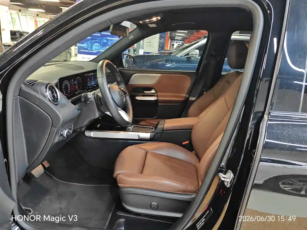 Mercedes-Benz GLB 2024 GLB 200