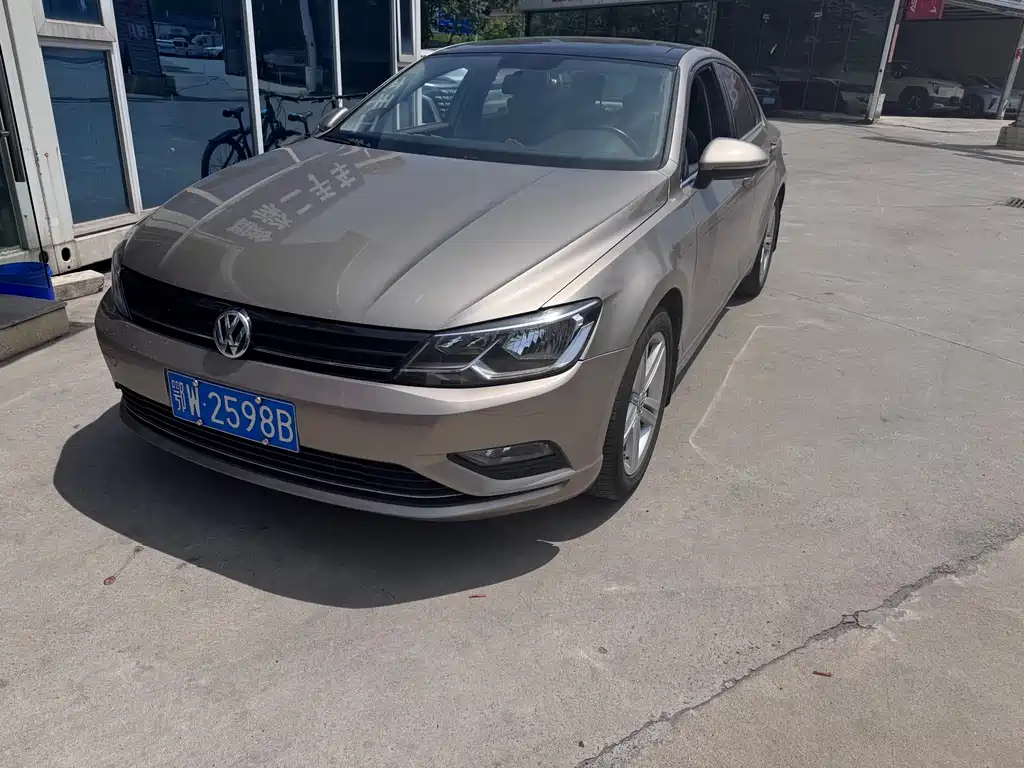 Volkswagen Lamando 2015