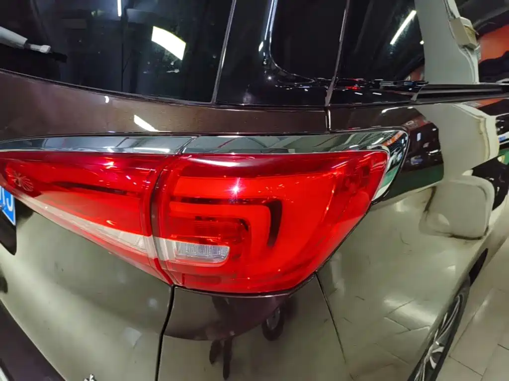 Buick GL8 2017 ES 28T Luxury V