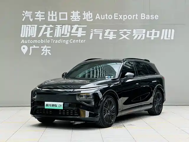 XPeng G9