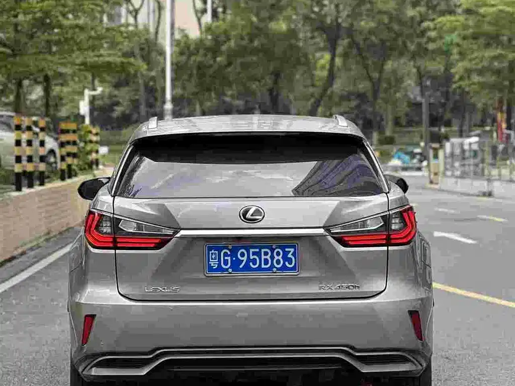 Lexus RX — миниатюра 4