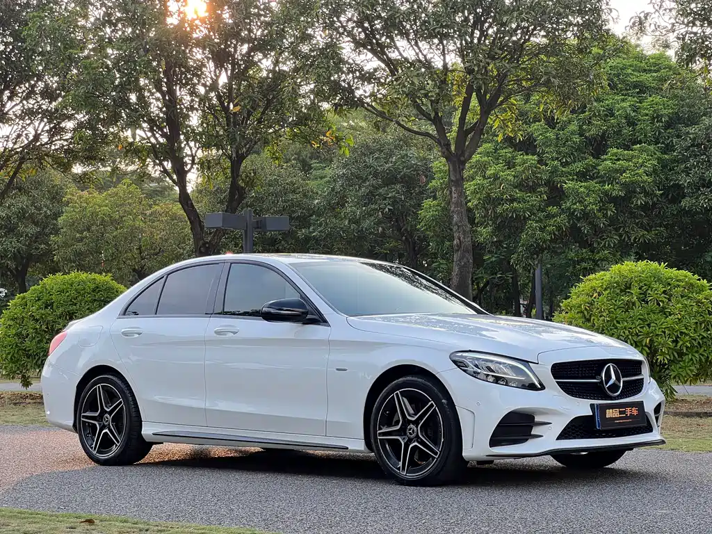 Mercedes-Benz C-Class — миниатюра 3
