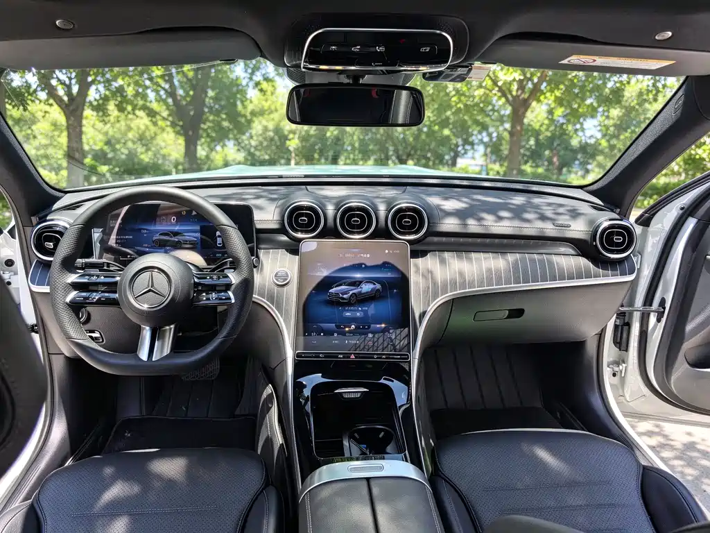 Mercedes-Benz C-Class — миниатюра 11