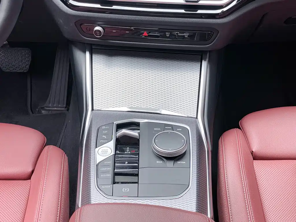 BMW 3 Series — миниатюра 26