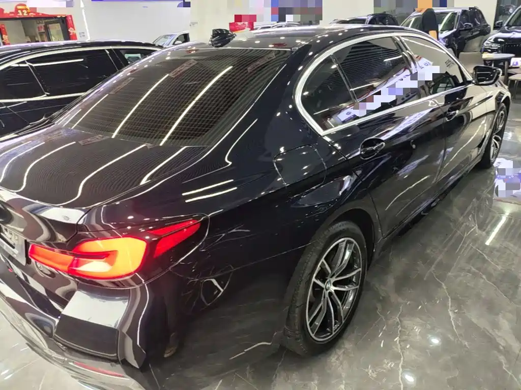 BMW 5 Series 5 2022 525Li M Sport
