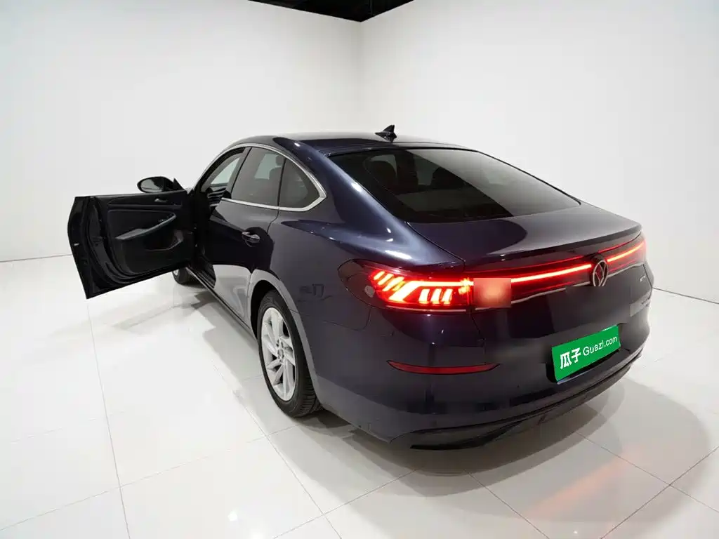 Volkswagen Lamando — миниатюра 4