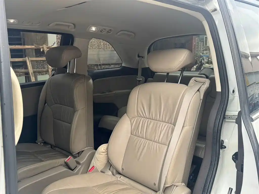 Honda Odyssey 2015 2.4L Luxury