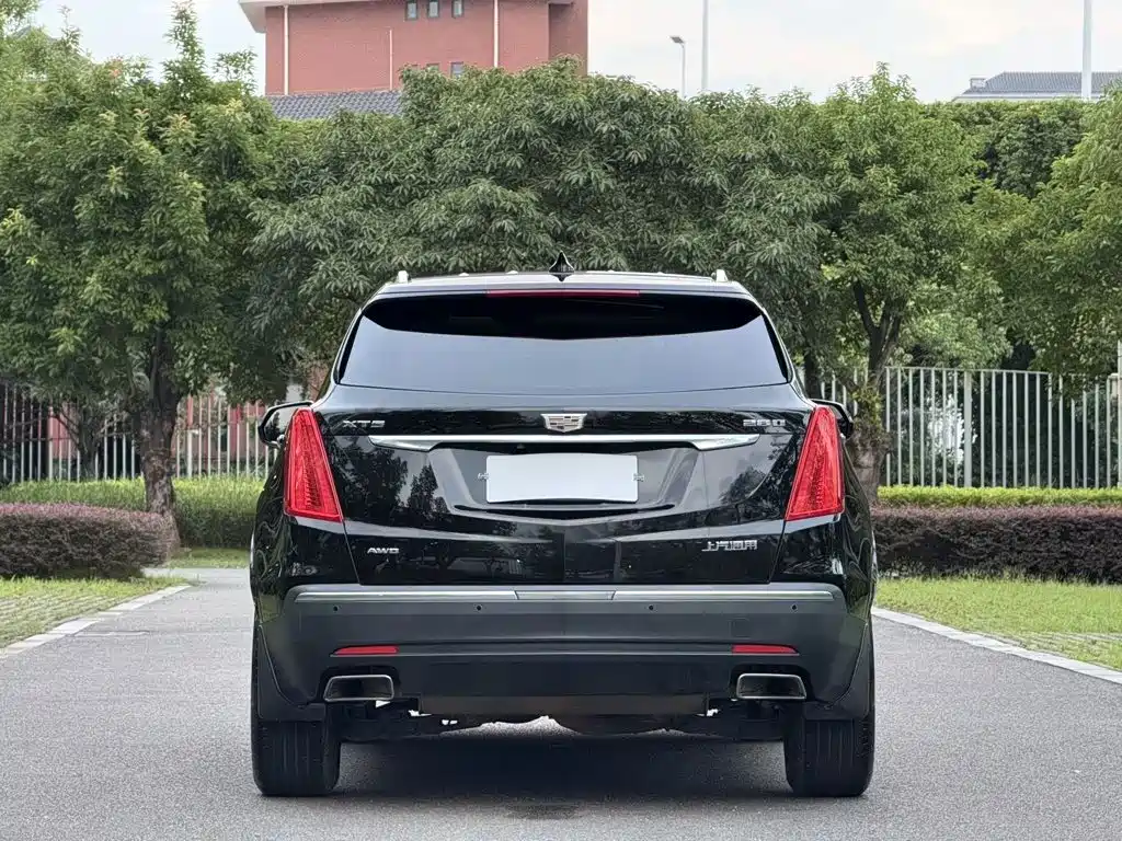 Cadillac XT5 — миниатюра 5