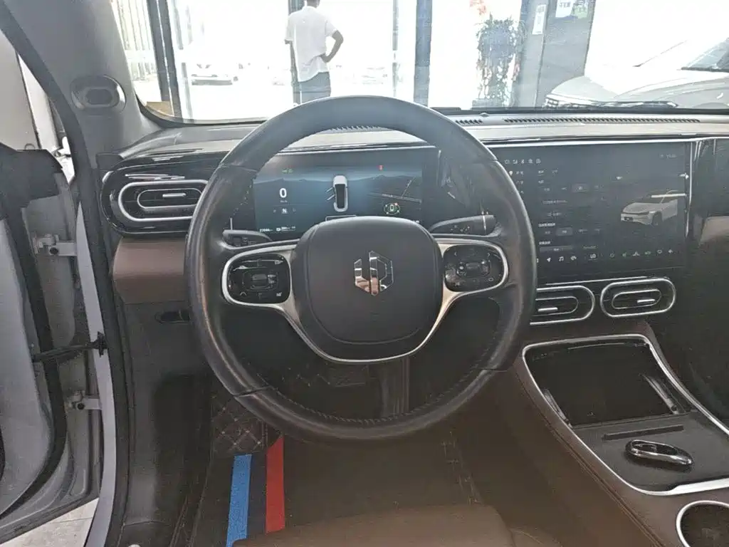 Leapmotor Leapmotor C01 — миниатюра 11