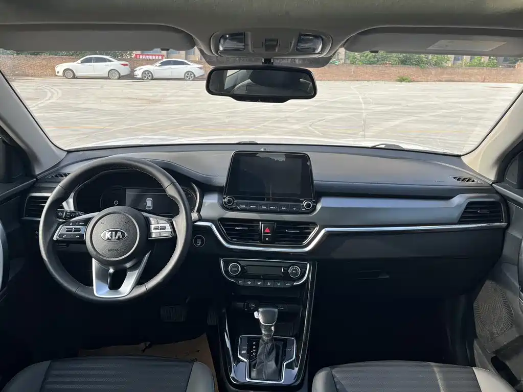 Kia Sportage — миниатюра 4