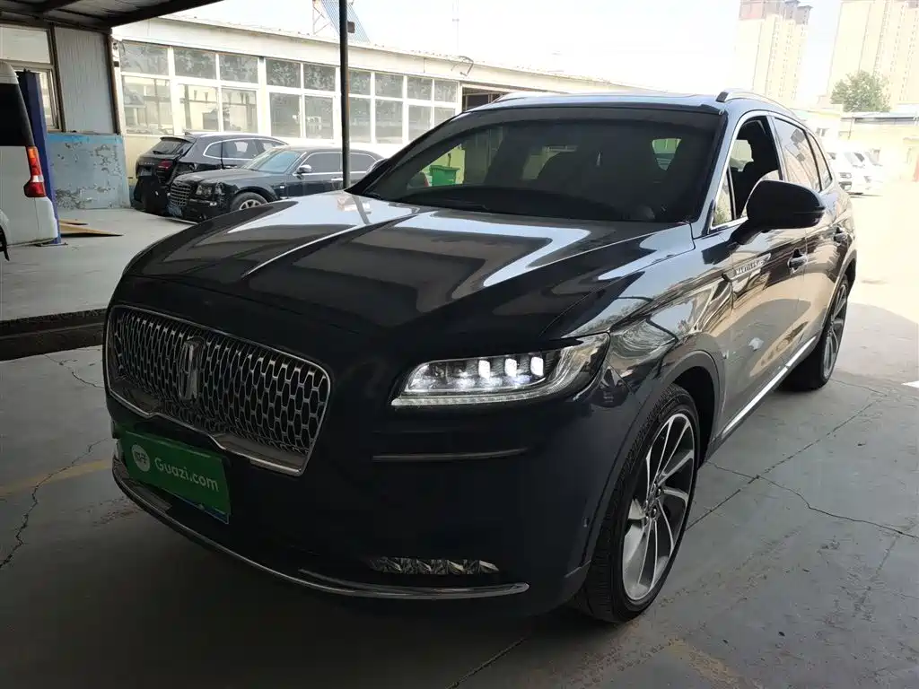 Lincoln Nautilus 2022