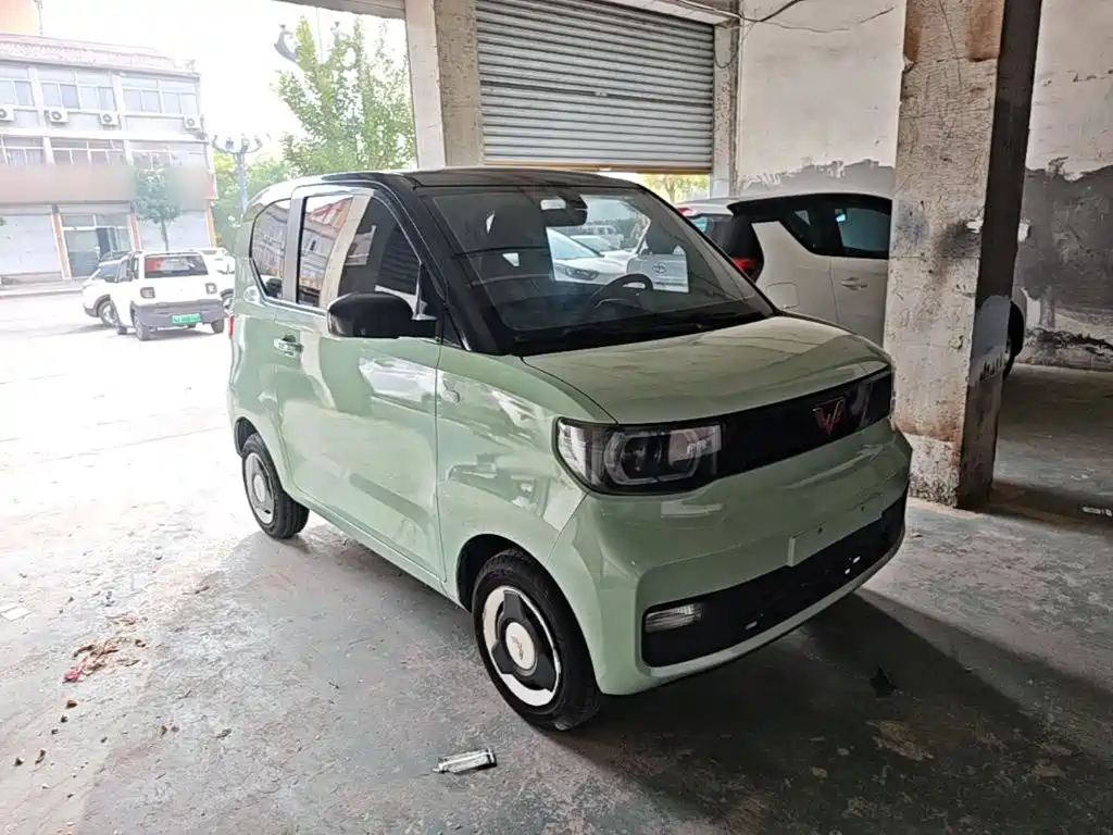 Wuling MINIEV — миниатюра 4