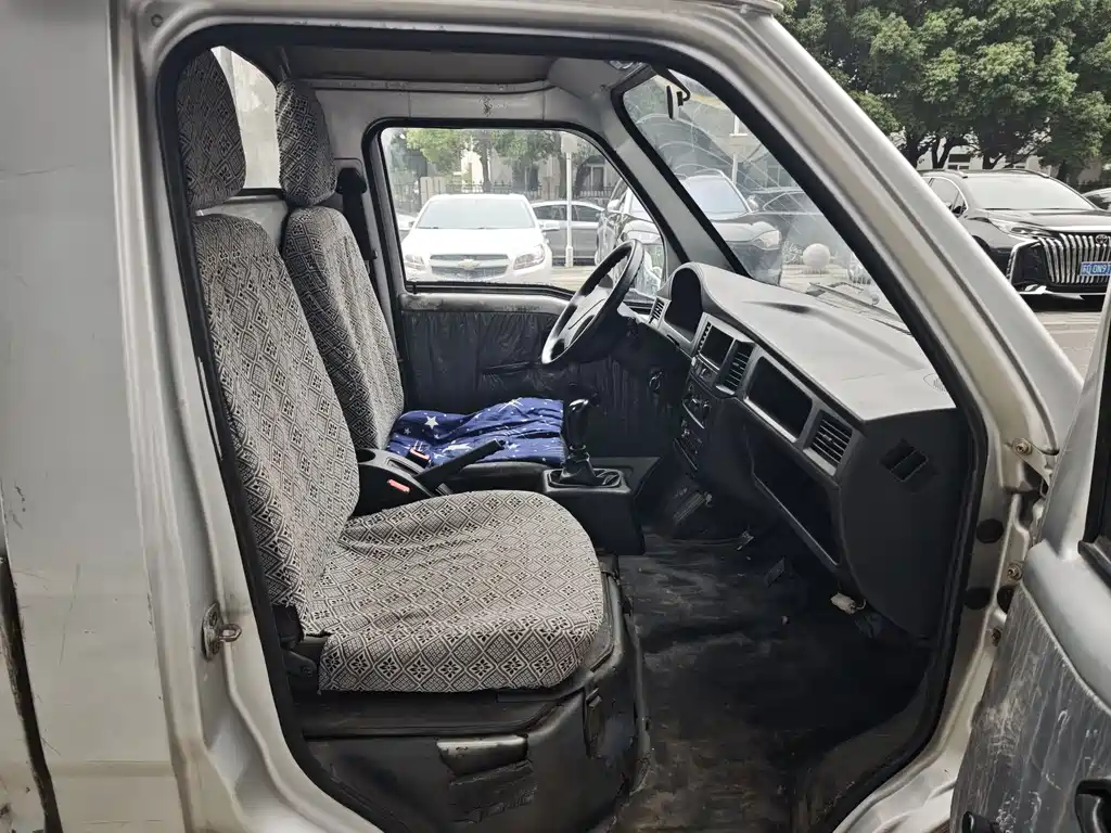 Wuling Zhiguang Mini Truck — миниатюра 7