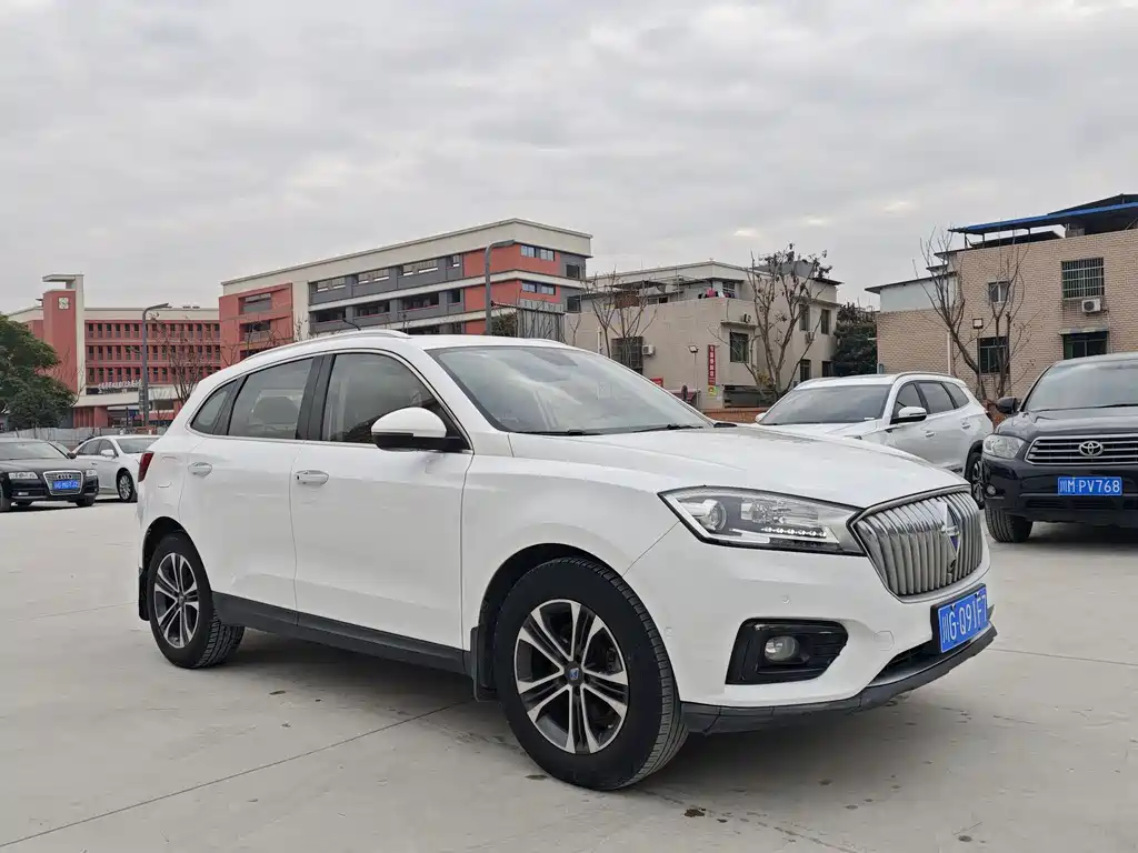 BORGWARD BAOWO BX7