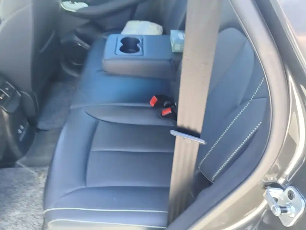 Roewe RX5 New Energy — миниатюра 17