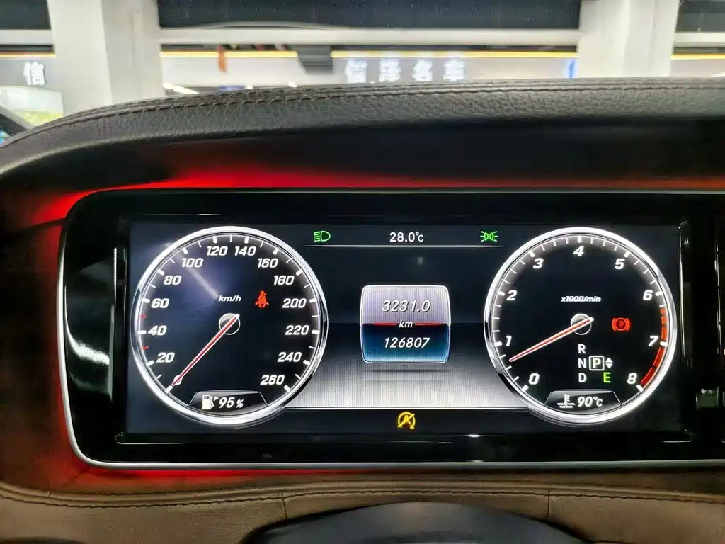 Mercedes-Benz S-Class — миниатюра 16