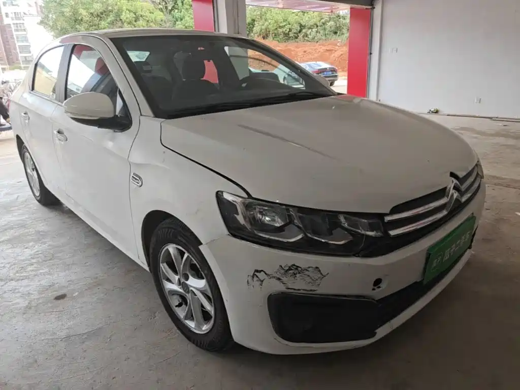 Citroen Elysee — миниатюра 4
