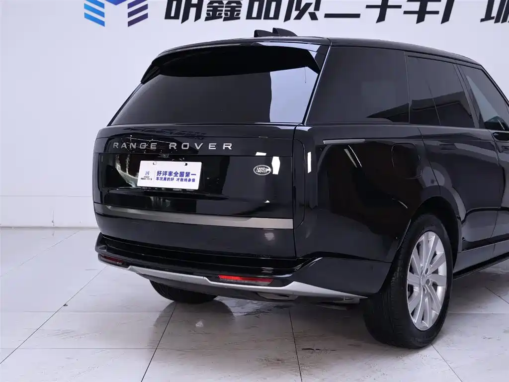 Land Rover Range Rover 2025 3.0 L6 360PS