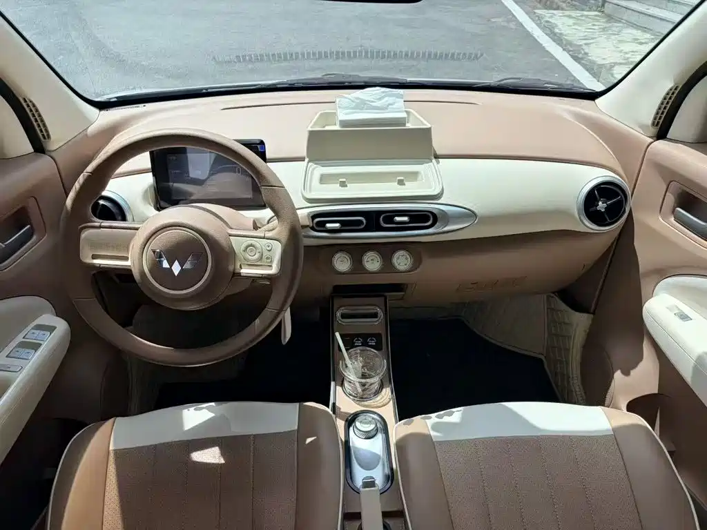 Wuling Mini EV MINIEV 2025
