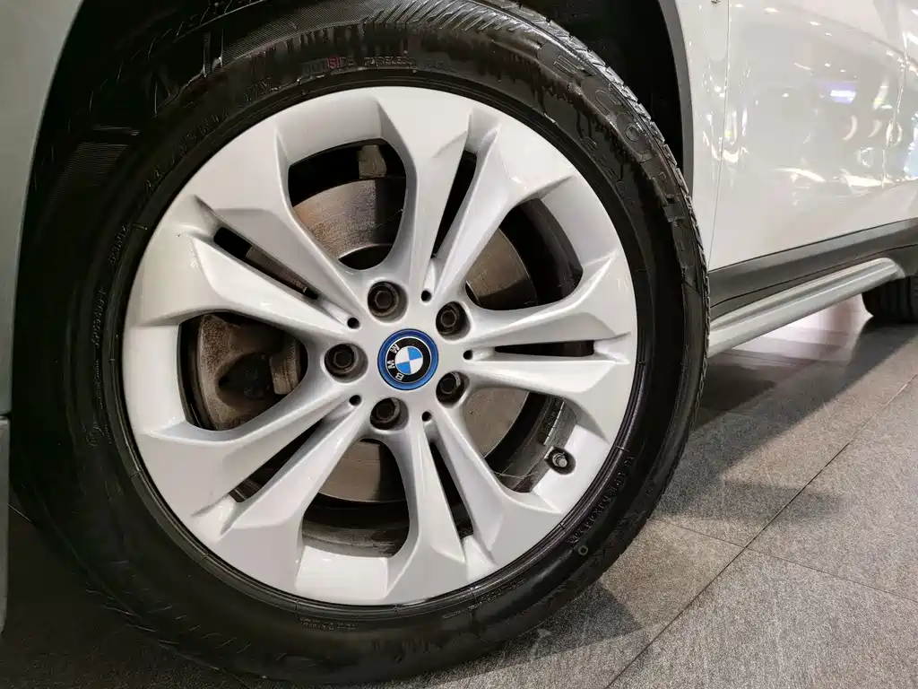 BMW X1 New Energy — миниатюра 15