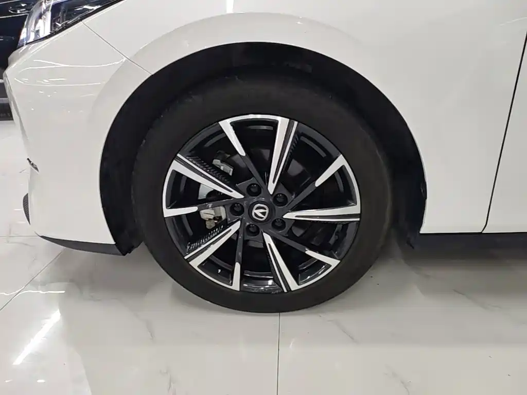 Changan Eado — миниатюра 23