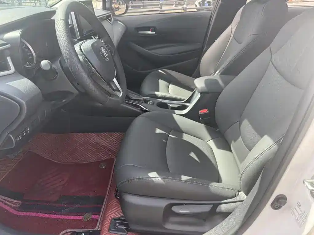 Toyota Corolla — миниатюра 5