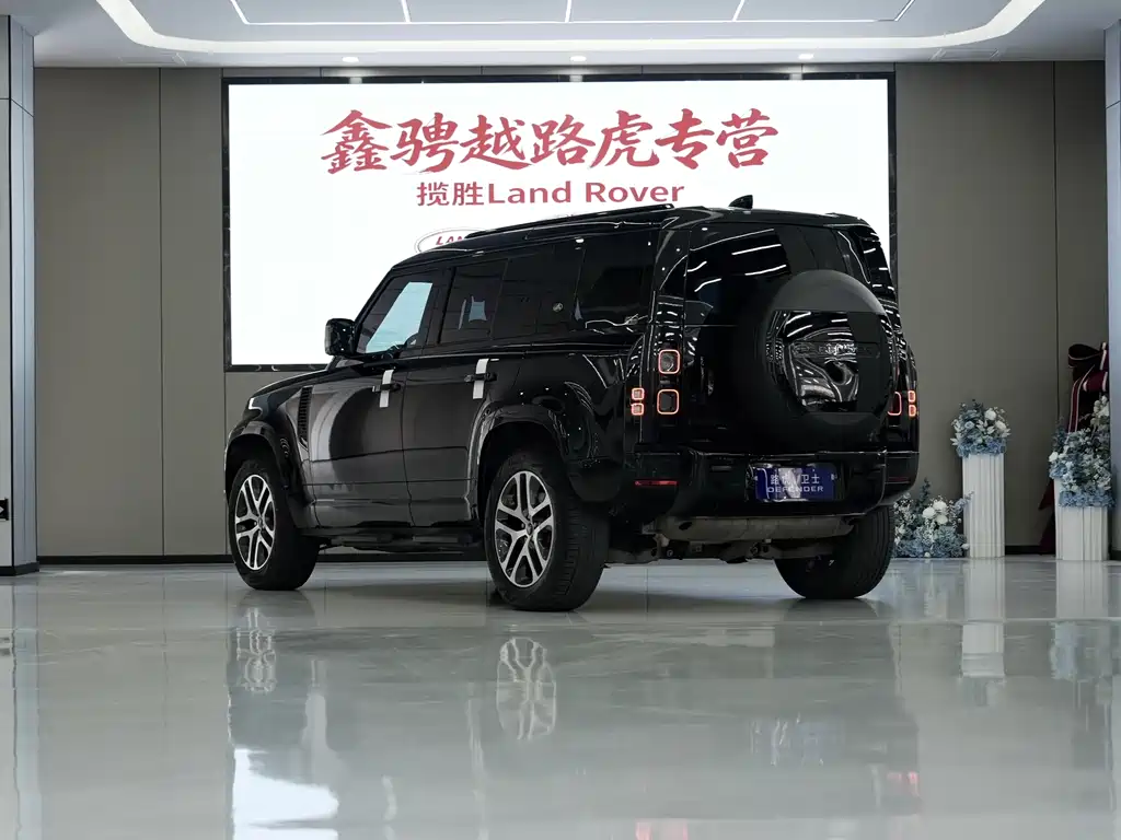 Land Rover Land Rover Defender 2023 110 3.0T P400 X-DYNAMIC HSE