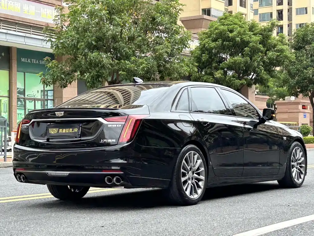 Cadillac CT6 — миниатюра 6