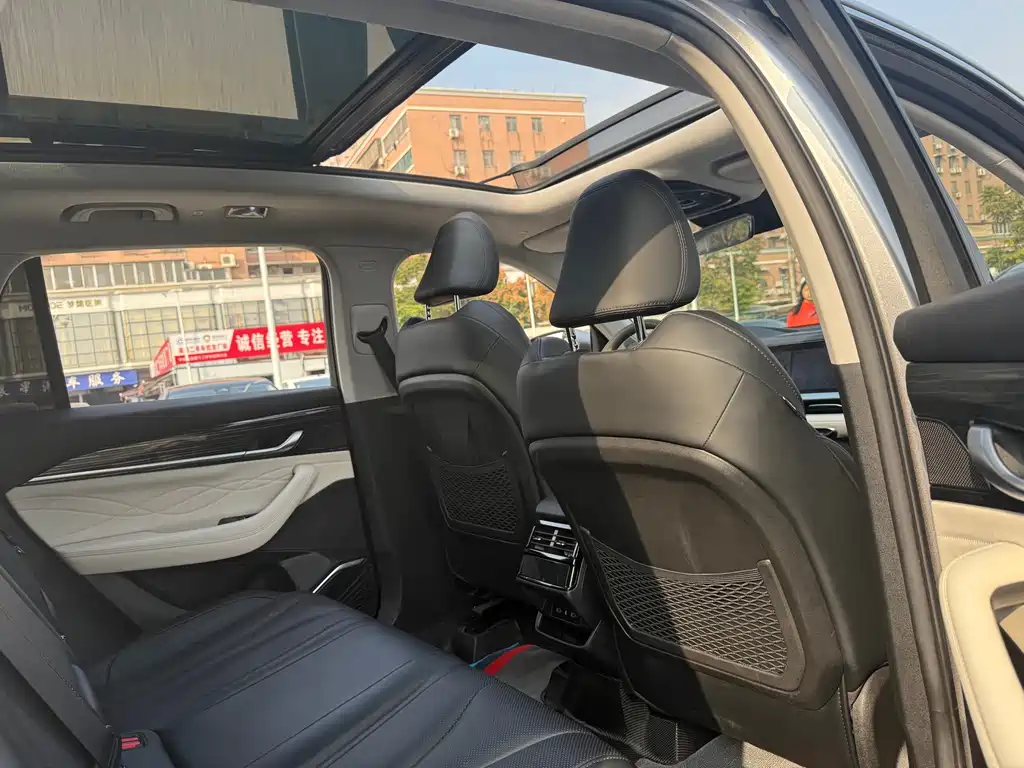 GEELY AUTOMOBILE XINGYUE L