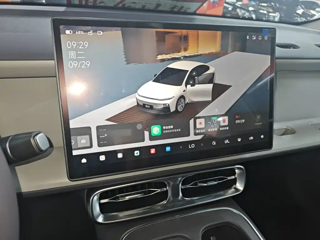 Leapmotor Leapmotor B01 — миниатюра 13