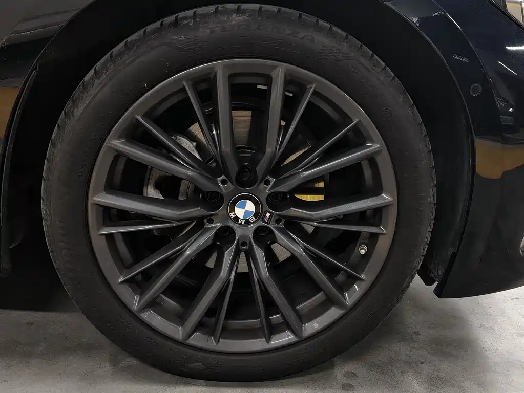 BMW 3 Series 3 2023 325i M Sport