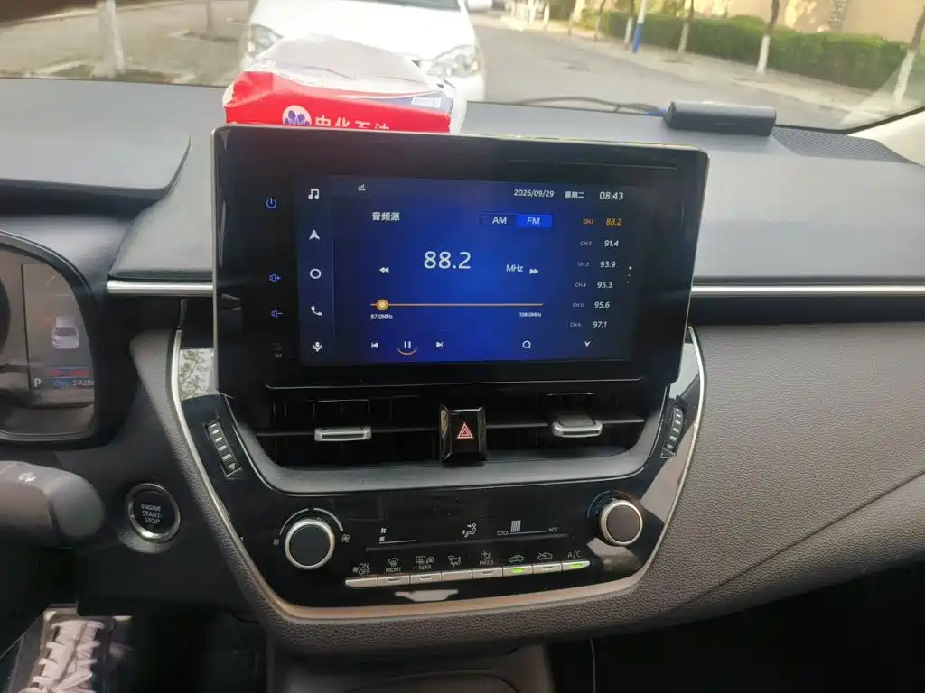 Toyota Corolla — миниатюра 9