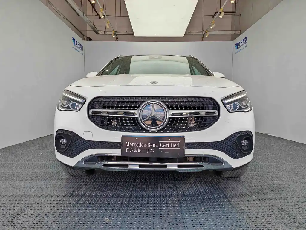 Mercedes-Benz GLA — миниатюра 2
