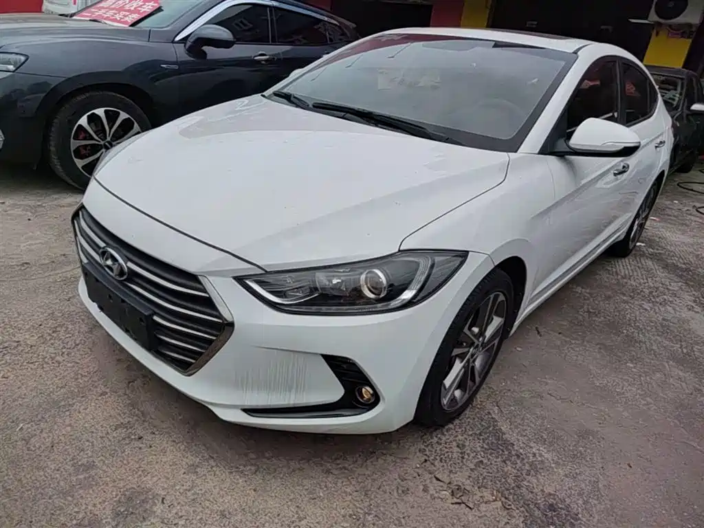 Hyundai Elantra 2019