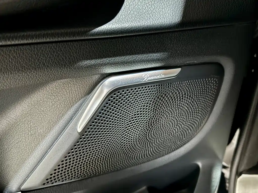 Mercedes-Benz V-Class V 2018 V 260 L Luxury Long Wheelbase VI