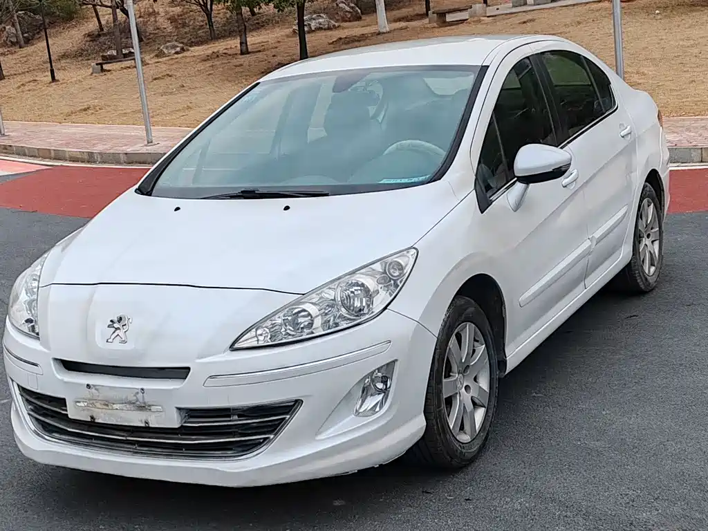 Купить Peugeot 408