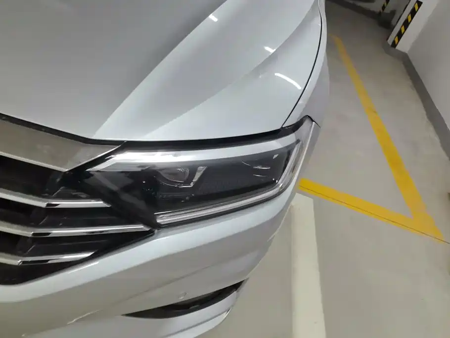 Volkswagen Sagitar — миниатюра 5