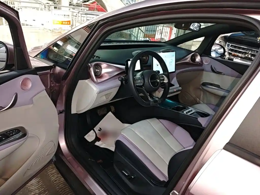 BYD Dolphin — миниатюра 16