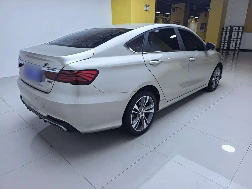 Geely Binrui — миниатюра 7