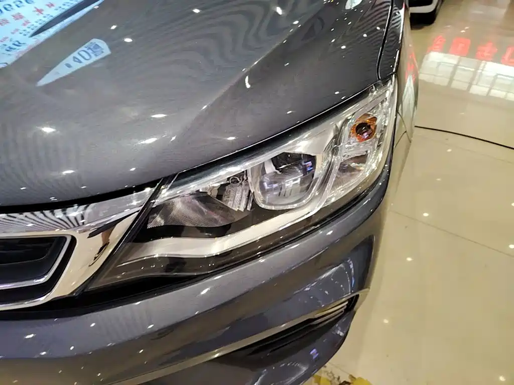 Geely Vision — миниатюра 24
