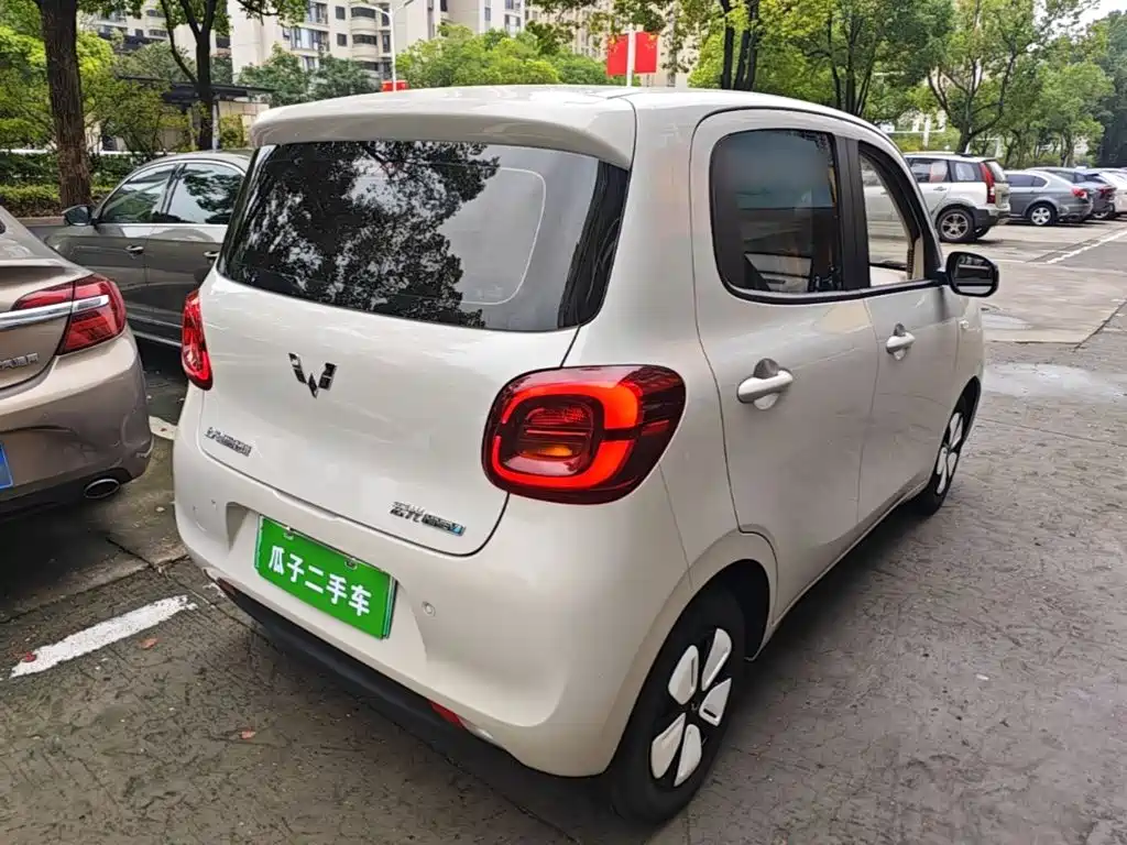 Wuling MINIEV — миниатюра 5