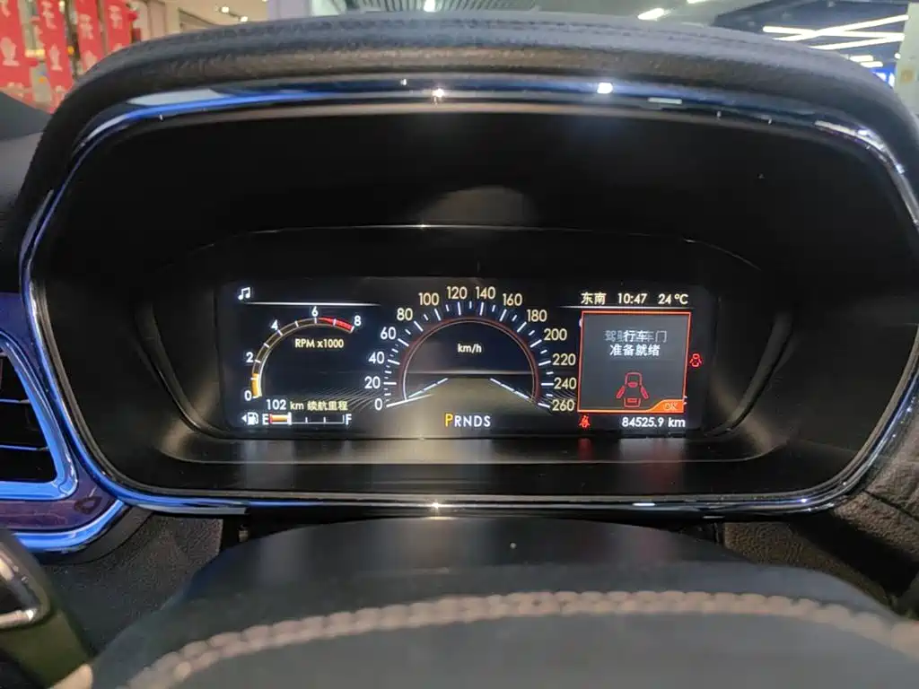 Lincoln Continental — миниатюра 12